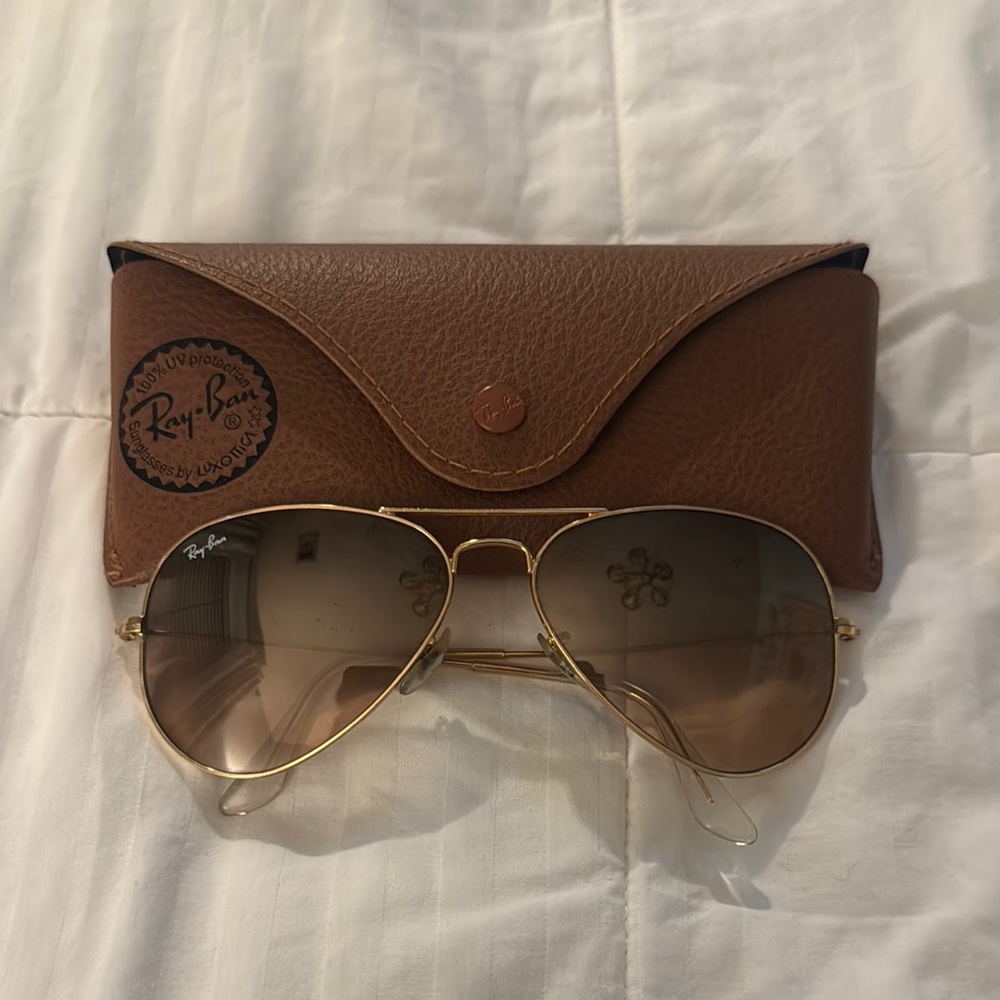 Ray-Ban Gold Aviator Sunglasses with Brown Leather Case